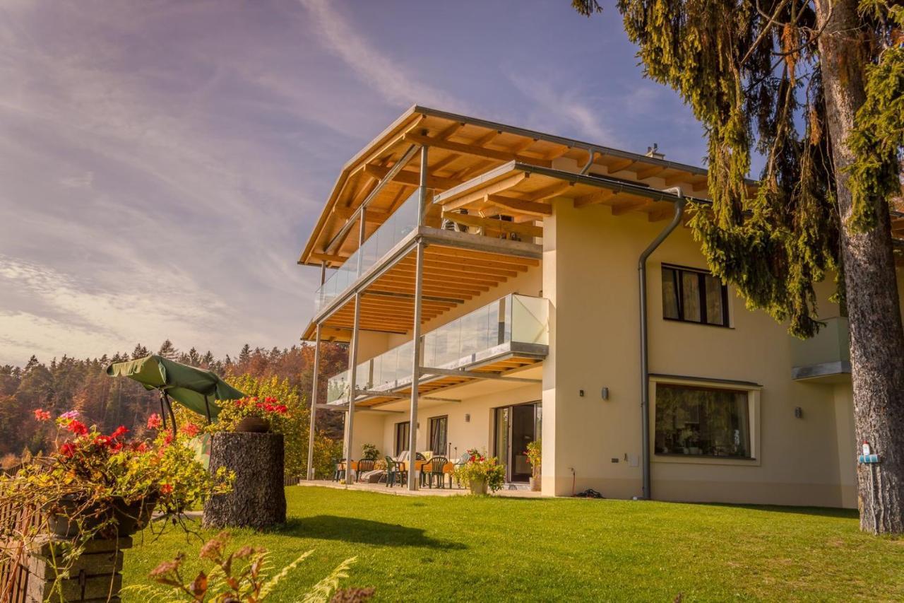 Apartmán Gastehaus Dollenz Tiebitsch Exteriér fotografie
